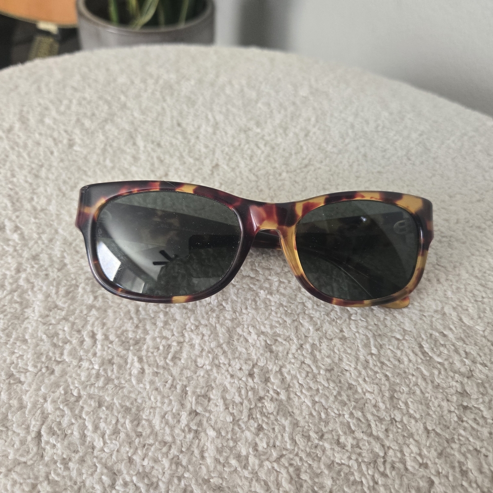 Ray-Ban VINTAGE B & L Tortoise Sunglasses wayfairer w/ G-15 green lenses